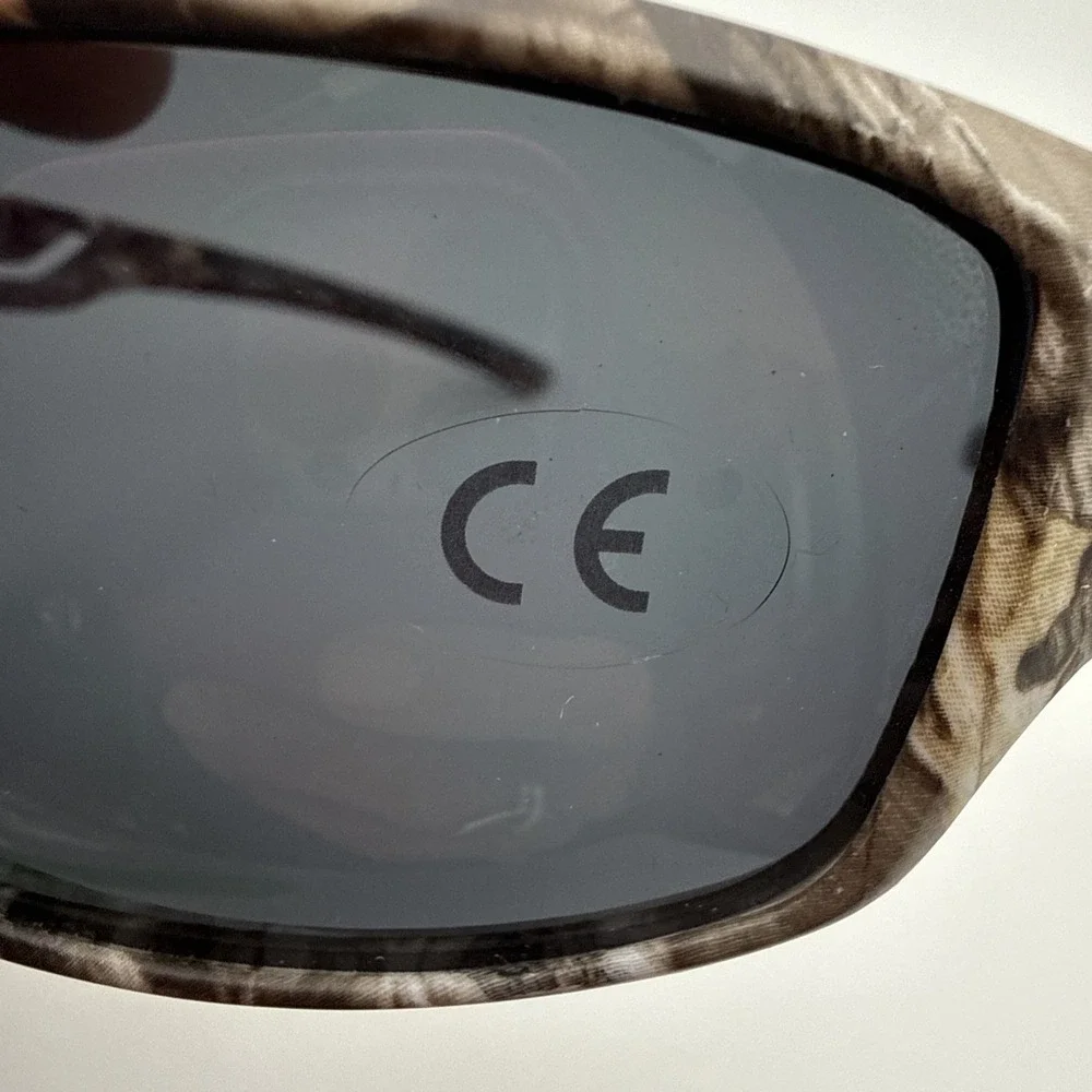 The Unbranded Brand loisruby camo